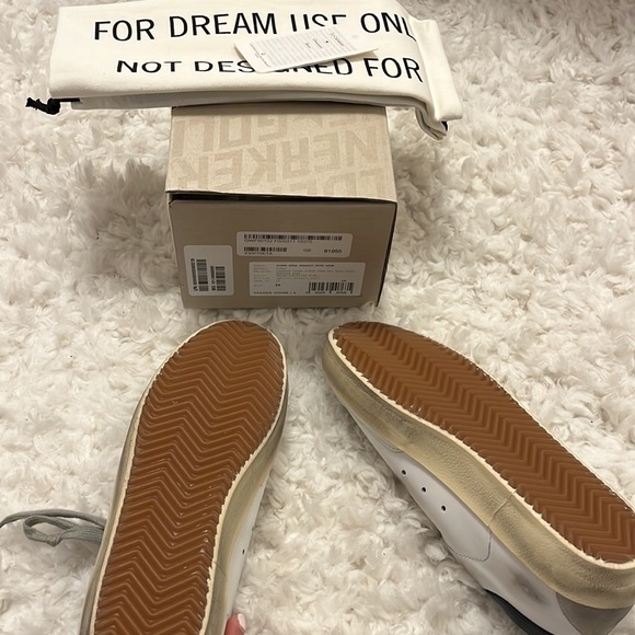 GOLDEN GOOSE SNEAKERS- size 36 white/night blue. Only worn a few times - Picture 2 of 6